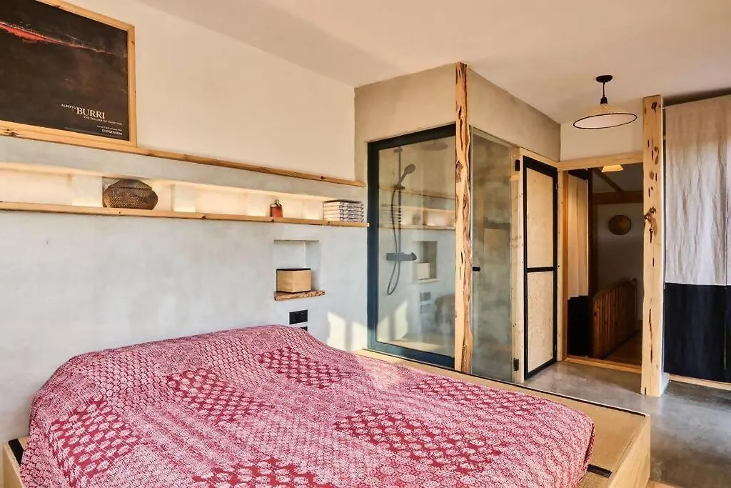 Chalet Japanese Wooden House Villa Tordera Spain
